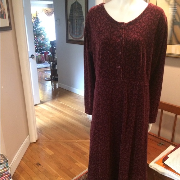 Eddie Bauer Dresses & Skirts - 🎉Eddie Bauer  maroon mid shin Long dress